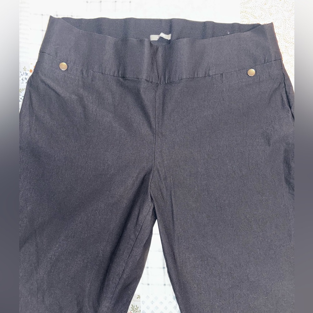 Maurices 20W black pullon Jeggings, EUC, plus size